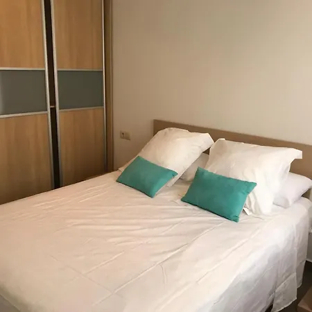 Cuplamont, 5-12 Apartman *